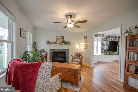 Living - 30119 Providence Dr, Salisbury, MD 21804 photo 1 of 3