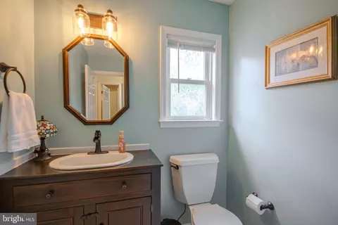 Bath - 30119 Providence Dr, Salisbury, MD 21804 photo 1 of 6