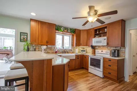 Kitchen - 30119 Providence Dr, Salisbury, MD 21804 photo 2 of 4