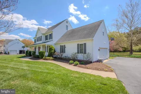 Exterior - 30119 Providence Dr, Salisbury, MD 21804 photo 2 of 15