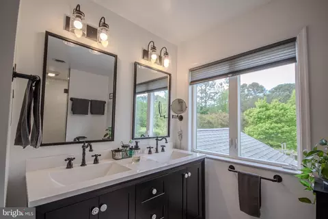 Bath - 30119 Providence Dr, Salisbury, MD 21804 photo 3 of 6