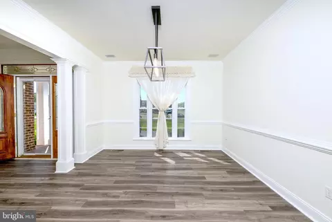 Entry Way - 6957 Amber Fields Ct, Salisbury, MD 21804 photo 7 of 16