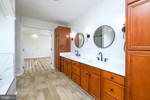 Entry Way - 6957 Amber Fields Ct, Salisbury, MD 21804 photo 14 of 16