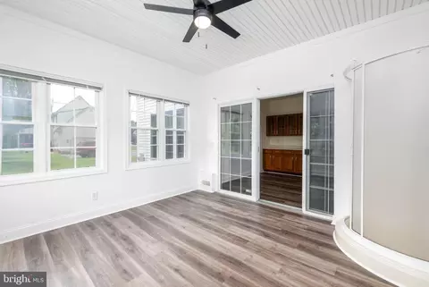 Entry Way - 6957 Amber Fields Ct, Salisbury, MD 21804 photo 4 of 16