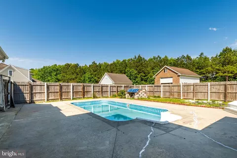 Exterior - 6957 Amber Fields Ct, Salisbury, MD 21804 photo 2 of 9