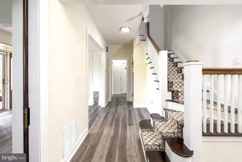 Entry Way - 6957 Amber Fields Ct, Salisbury, MD 21804 photo 11 of 16