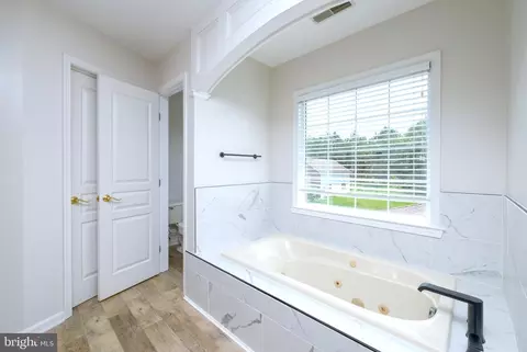 Entry Way - 6957 Amber Fields Ct, Salisbury, MD 21804 photo 13 of 16