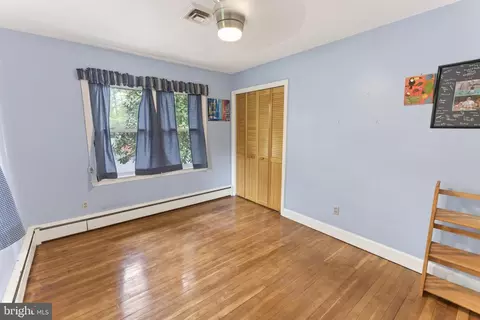 Bedroom - 518 Loblolly Ln, Salisbury, MD 21801 photo 12 of 12