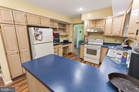 Kitchen - 518 Loblolly Ln, Salisbury, MD 21801 photo 2 of 4