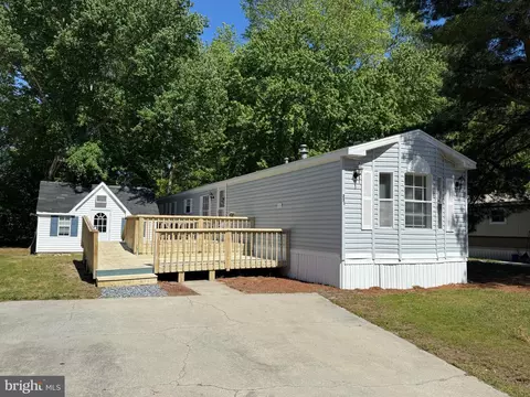 231 Sand Castle Blvd, Fruitland, MD 21826