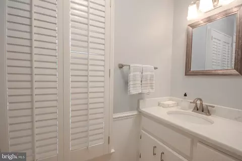 Bath - 29745 Jackson Rd, Salisbury, MD 21804 photo 1 of 5