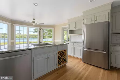 Kitchen - 1113 Cotton Patch Island Is, Salisbury, MD 21801 photo 2 of 6