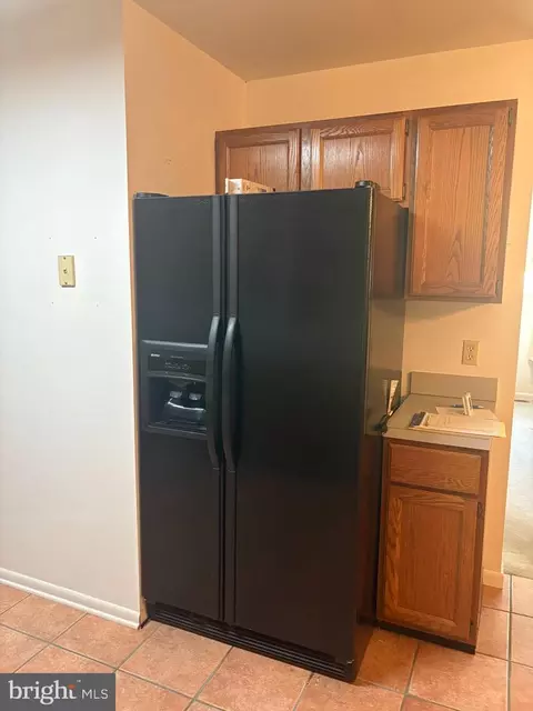 Kitchen - 207 Thrasher Way, Salisbury, MD 21804 photo 3 of 5