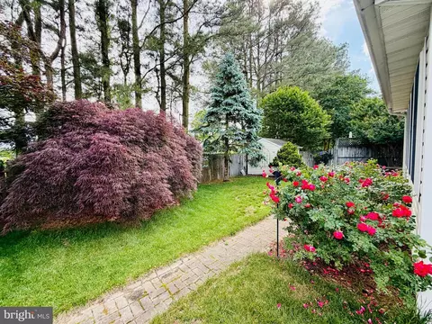 Exterior - 1048 E Schumaker Manor Dr, Salisbury, MD 21804 photo 11 of 15