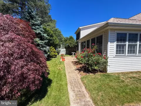 Exterior - 1048 E Schumaker Manor Dr, Salisbury, MD 21804 photo 10 of 15