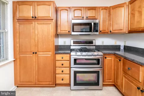 Kitchen - 1048 E Schumaker Manor Dr, Salisbury, MD 21804 photo 6 of 7