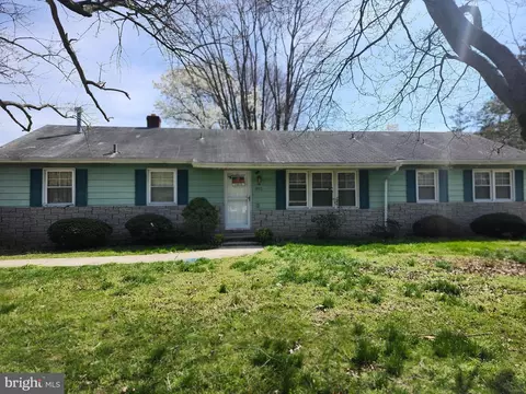 301 Glendale Dr, Salisbury, MD 21804