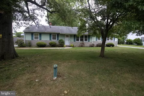 301 Glendale Dr, Salisbury, MD 21804