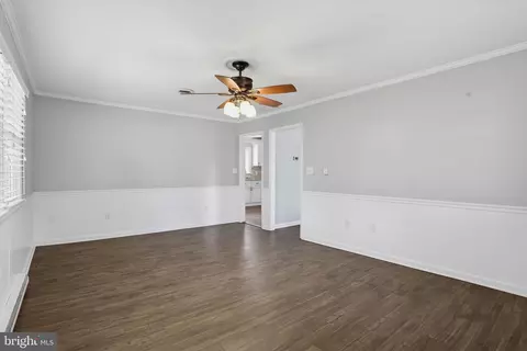 Living - 103 Whayland Dr, Hebron, MD 21830 photo 5 of 5