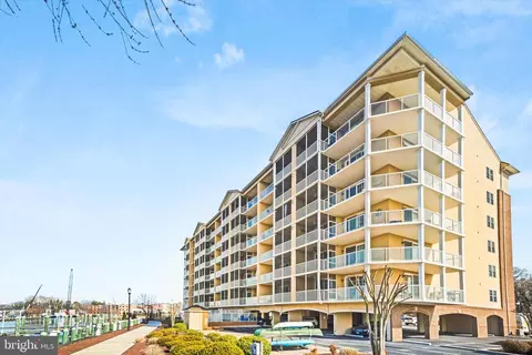 530 Riverside Dr #202, Salisbury, MD 21801
