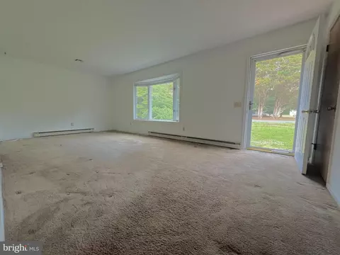 Living - 8840 Shell Rd, Delmar, MD 21875 photo 1 of 1