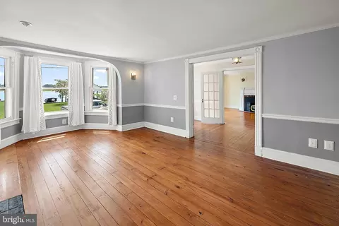 Living - 23826 River St, Quantico, MD 21856 photo 5 of 13
