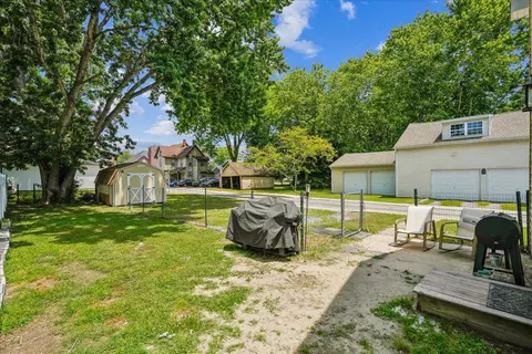 Exterior - 113 East St, Delmar, MD 21875 photo 6 of 10