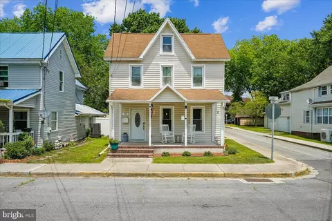 113 East St, Delmar, MD 21875