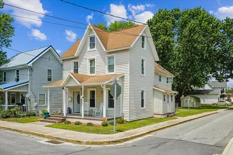 Exterior - 113 East St, Delmar, MD 21875 photo 2 of 10