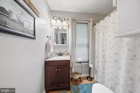 Entry Way - 30436 W Rustic Dr, Salisbury, MD 21804 photo 4 of 5