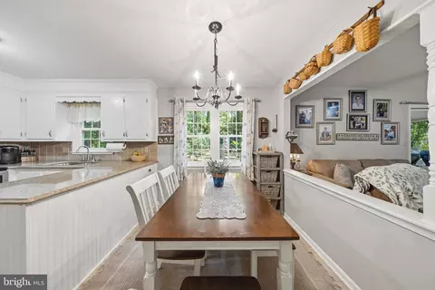 Dining - 30436 W Rustic Dr, Salisbury, MD 21804 photo 3 of 4