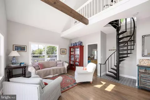 Living - 23851 River St, Quantico, MD 21856 photo 3 of 3