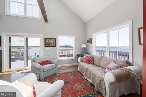 Living - 23851 River St, Quantico, MD 21856 photo 1 of 3