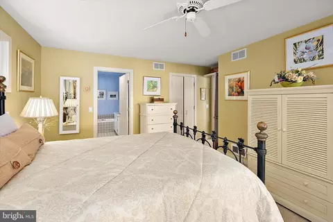 Bedroom - 28160 Riverside Drive Ext, Salisbury, MD 21801 photo 6 of 12