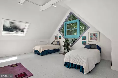 Bedroom - 28160 Riverside Drive Ext, Salisbury, MD 21801 photo 11 of 12