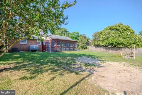 Exterior - 119 Hall Dr, Salisbury, MD 21804 photo 7 of 8