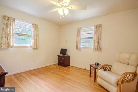 Bedroom - 119 Hall Dr, Salisbury, MD 21804 photo 6 of 7
