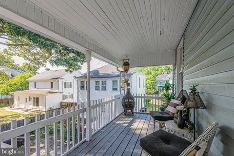 Exterior - 726 Smith St, Salisbury, MD 21801 photo 6 of 8