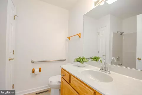 Bath - 26917 Siloam Rd, Salisbury, MD 21801 photo 2 of 2