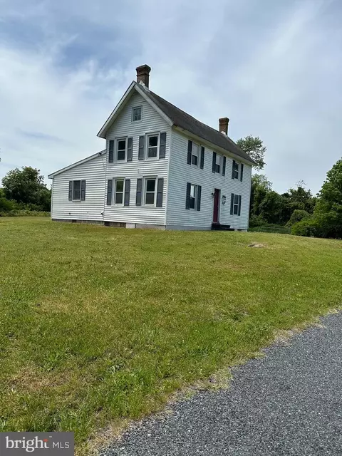 Exterior - 20703 Nutter Rd, Nanticoke, MD 21840 photo 4 of 12