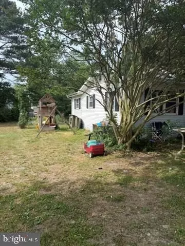 205 E Walnut St, Delmar, MD 21875 photo 2