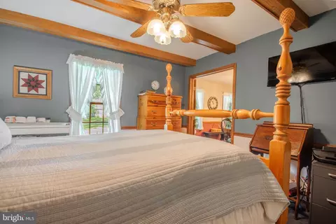 Bedroom - 4367 Sturbridge Dr, Salisbury, MD 21804 photo 2 of 10
