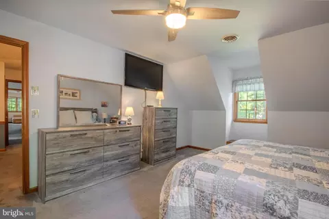 Bedroom - 4367 Sturbridge Dr, Salisbury, MD 21804 photo 4 of 10