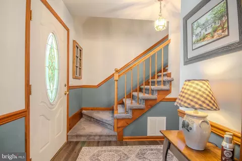 Entry Way - 4367 Sturbridge Dr, Salisbury, MD 21804 photo 1 of 4