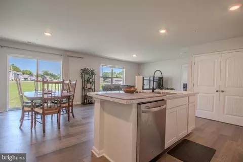 Entry Way - 830 Tyne Loop, Salisbury, MD 21801 photo 4 of 10