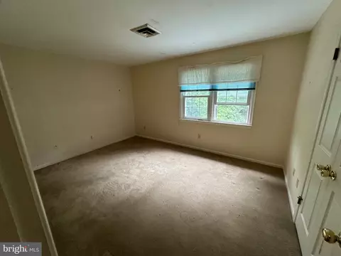 Bedroom - 3870 Five Friars Rd, Salisbury, MD 21804 photo 1 of 5