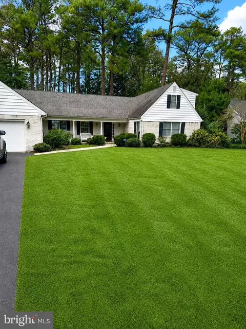 621 Douglas Rd, Salisbury, MD 21801