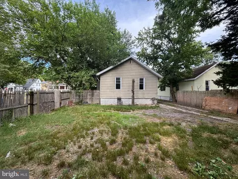Exterior - 604 Light St, Salisbury, MD 21801 photo 1 of 8