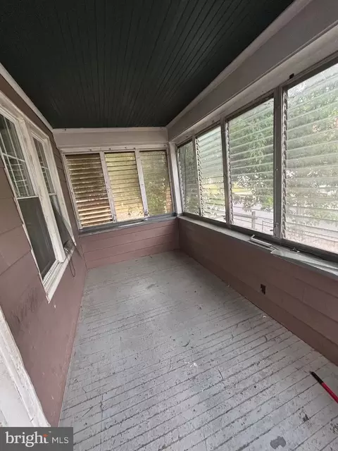 Exterior - 604 Light St, Salisbury, MD 21801 photo 4 of 8