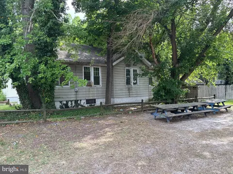 Exterior - 604 Light St, Salisbury, MD 21801 photo 5 of 8